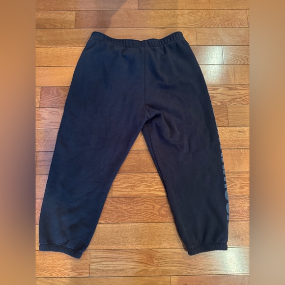 Under Armour Women’s Size M Navy Blue Joggers Big Logo Leg Good Condition - Picture 3 of 4
